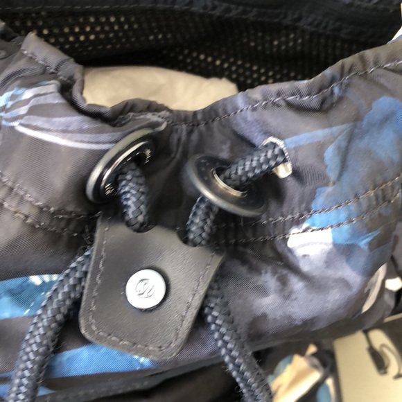 lululemon athletica Bags Lululemon Travelling Yogini Backpack